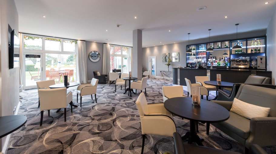 Carlyon Bay Hotel Spa Bar and Seating Area